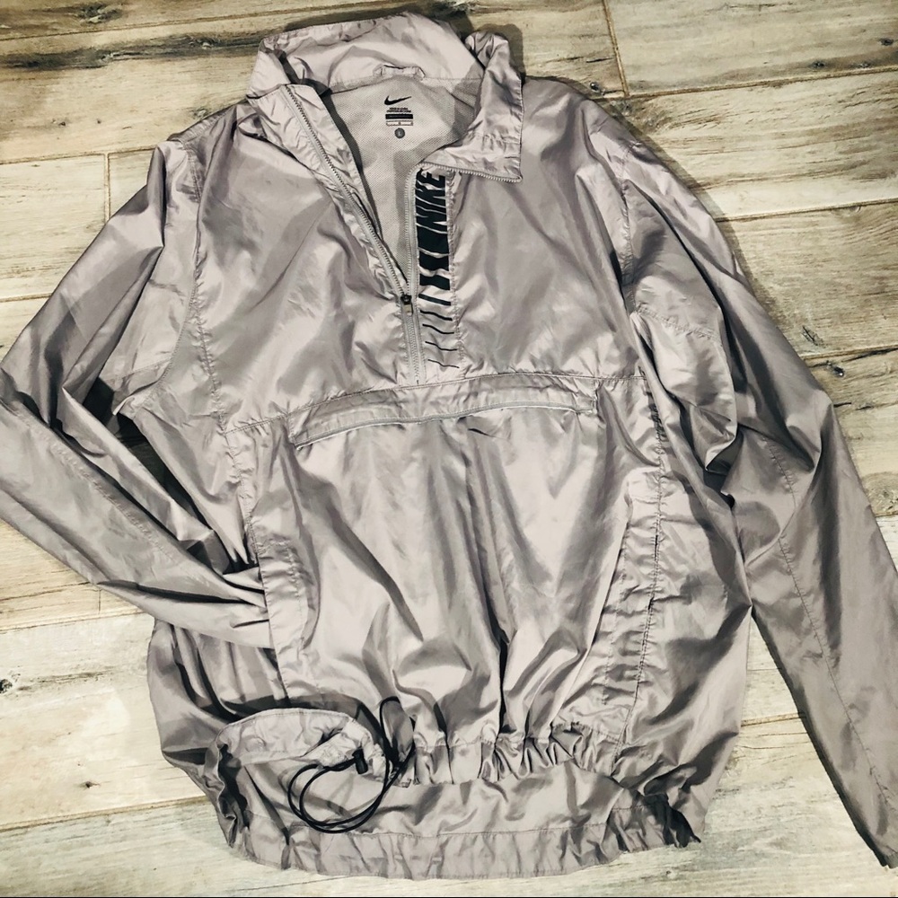 Nike windbreaker